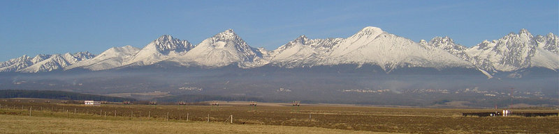 Panorama_High_Tatras_from_Poprad Panorama_High_Tatras_from_Poprad